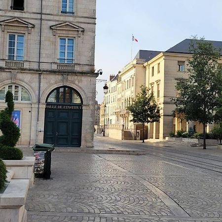 Le Domremy F2 Au Coeur D'Orleans Lägenhet Exteriör bild