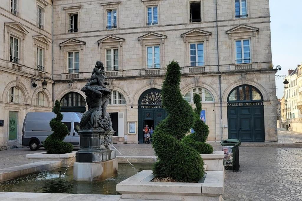 Le Domremy F2 Au Coeur D'Orleans Lägenhet Exteriör bild